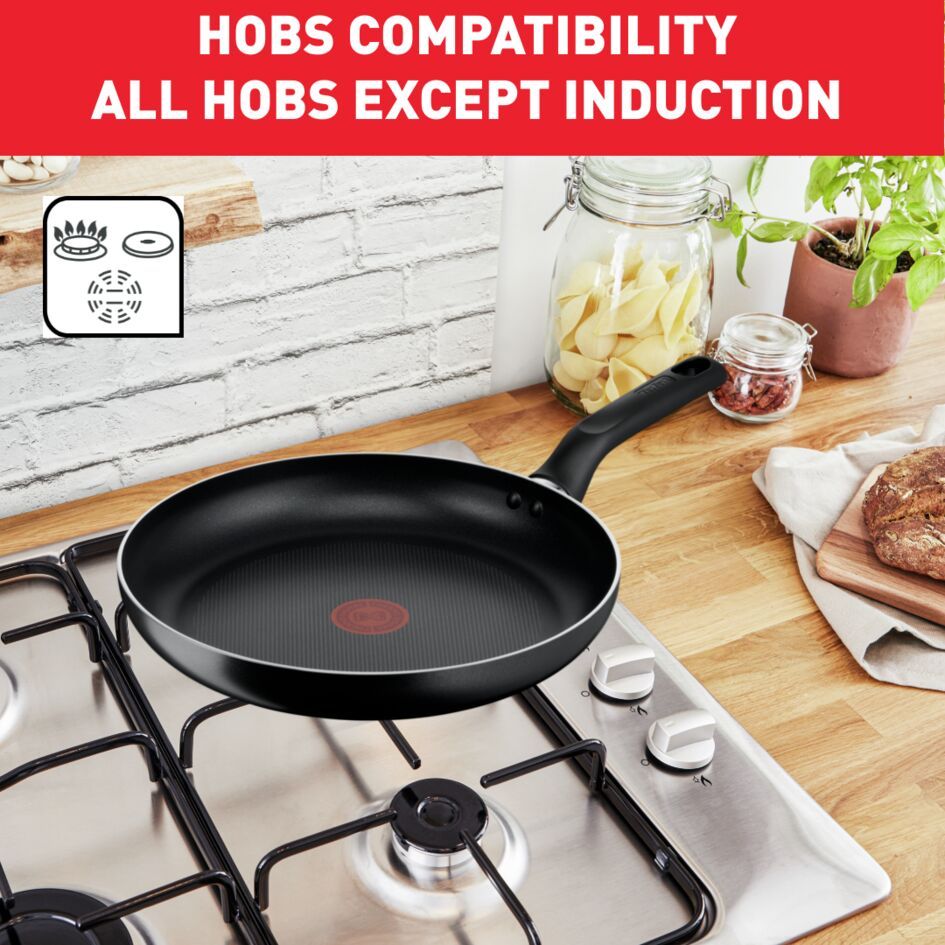 Tefal Essential 4pc Set (Frypan 24cm +Frypan 28cm +Wokpan 28cm with lid) B511S4