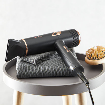 (NEW) Tefal Maestria Hair Dryer – 2000W Powerful, Lightweight, Ions Infused, Salon Grade, 3 Accessories Included HV9920